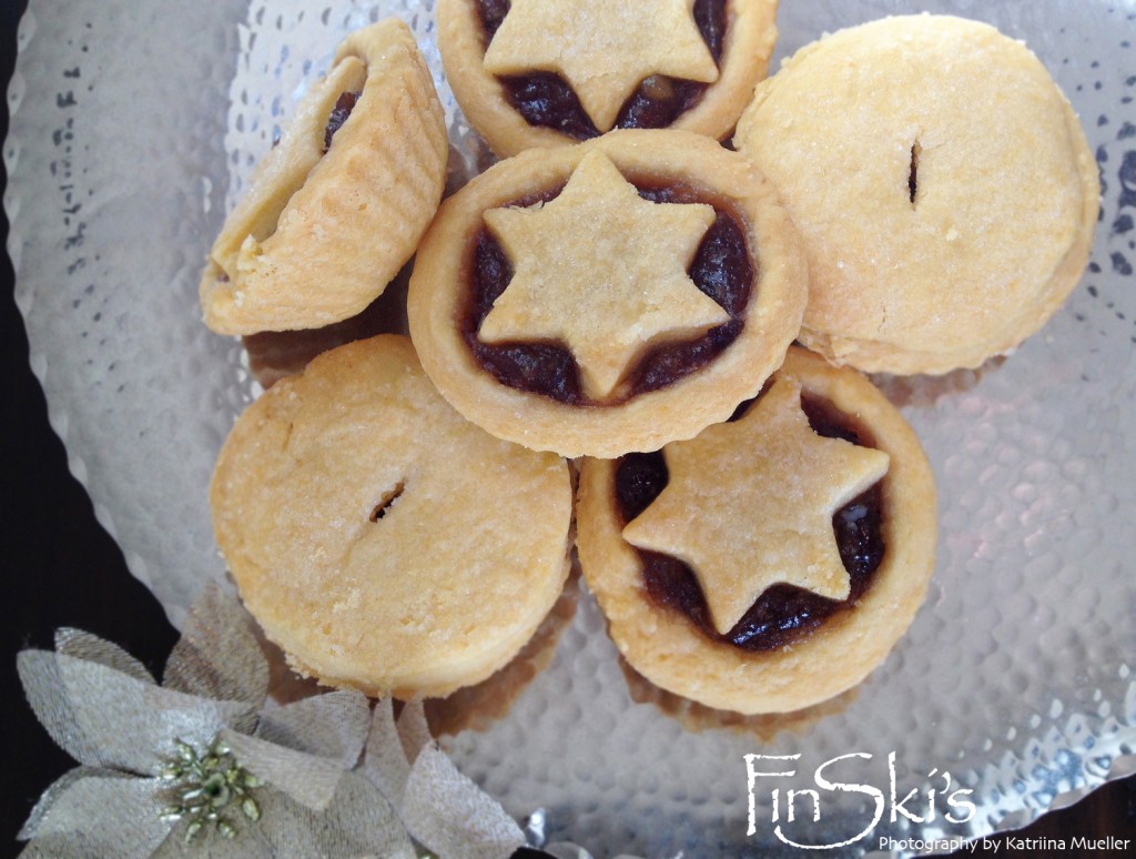 Christmas Fruit Mince Pies Using Egg Free Pastry