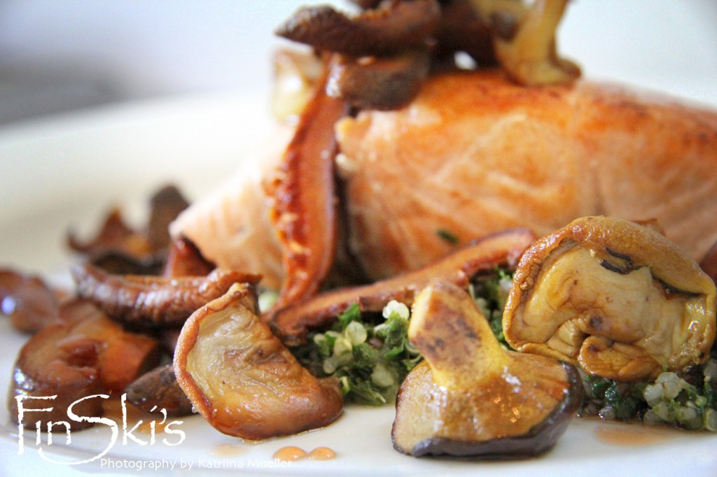 Warm Kale and Quinoa Salad w Seared Salmon and Wild Mushrooms