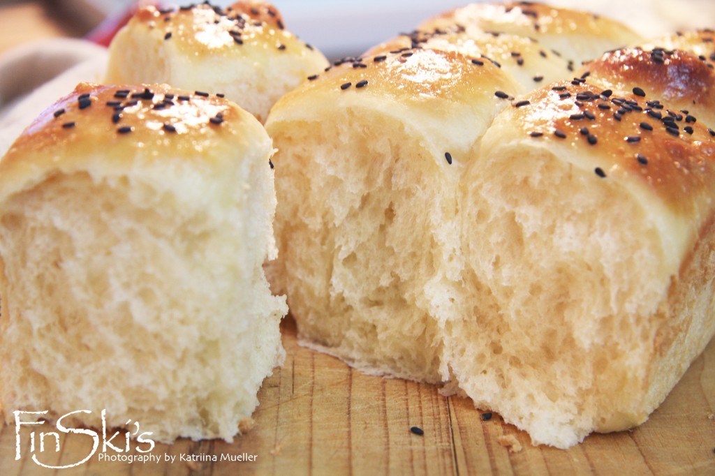 Sweet Yoghurt Bread Rolls