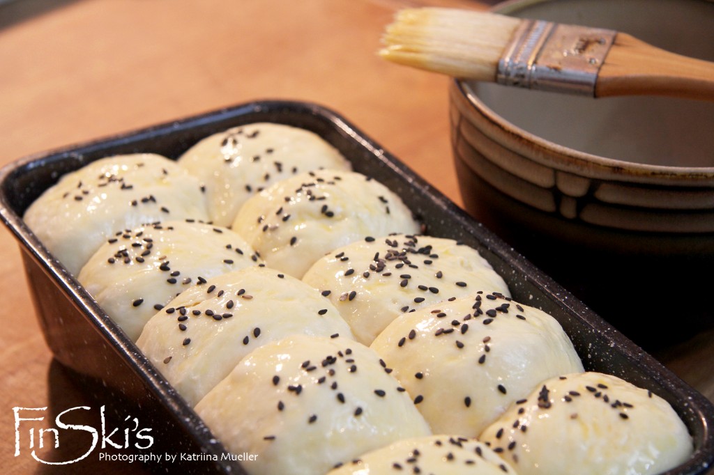 Sweet Yoghurt Bread Rolls