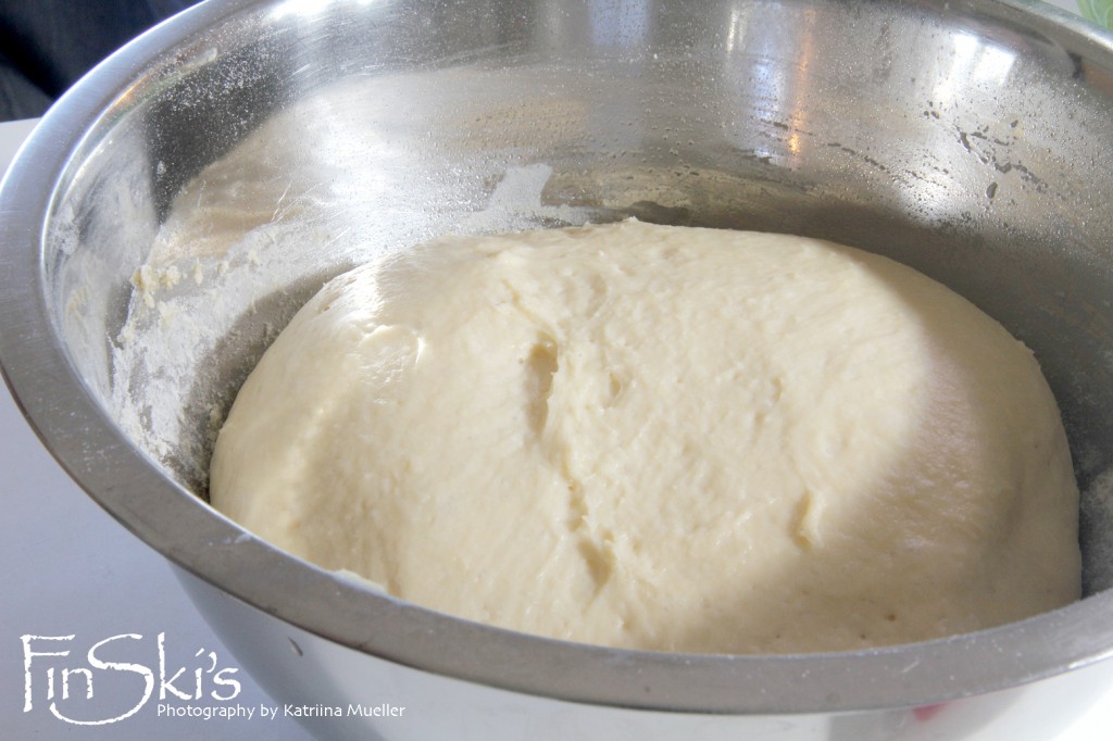 Sweet Yoghurt Bread Rolls