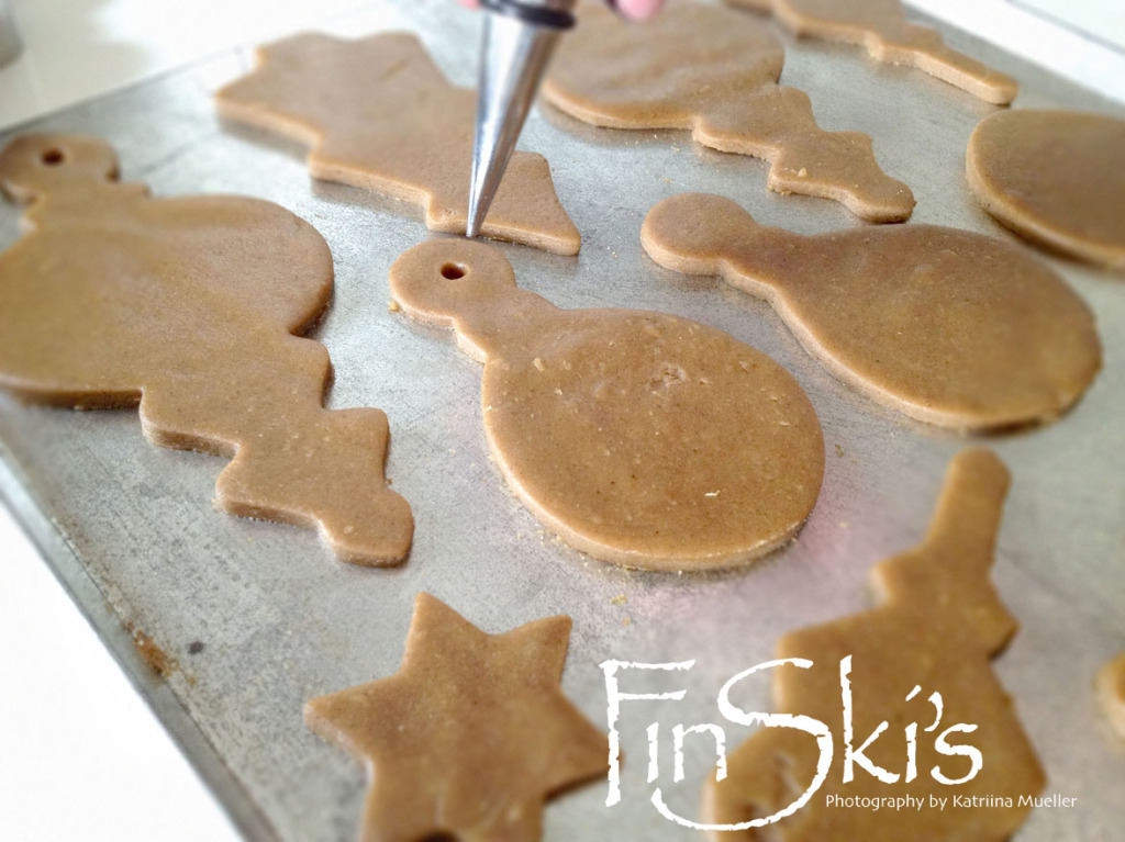 Traditional Finnish Gingerbread Biscuits – Piparkakut