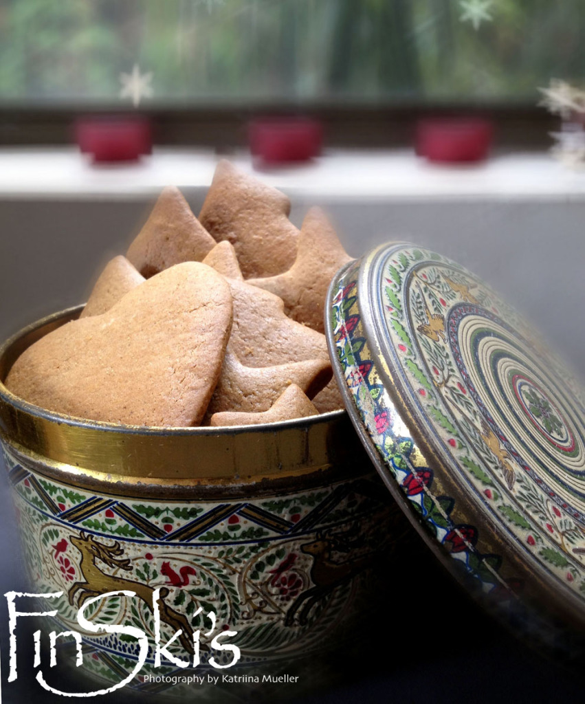 Traditional Finnish Gingerbread Biscuits – Piparkakut
