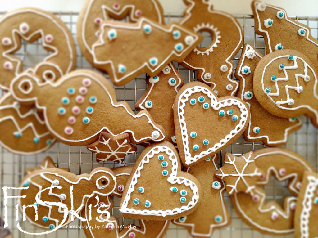 Traditional Finnish Gingerbread Biscuits – Piparkakut