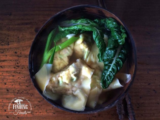 Chicken & Mushroom Wonton Soup