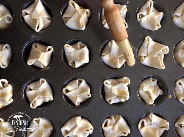 Finding Feasts - Cheesy Mushroom Puffs