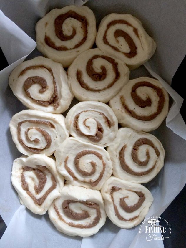 Finding Feasts - Slow cooker cinnamon buns