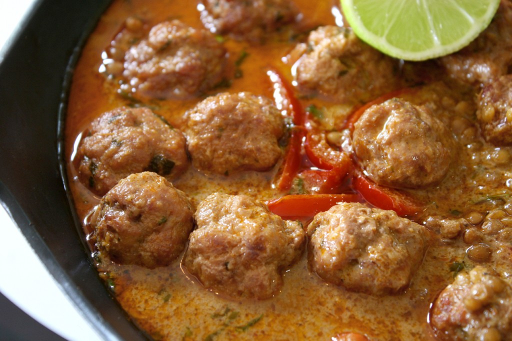 Pork & Lentil Thai Red Curry + Thai Pork Meatballs w/ Dipping Sauce